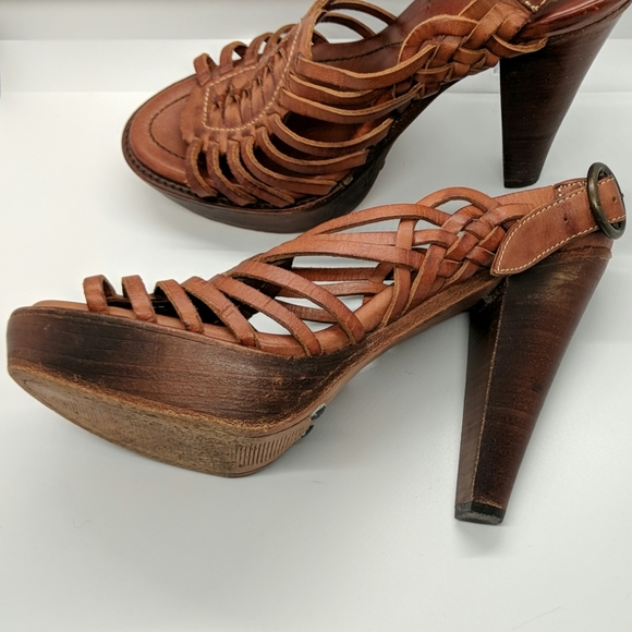 Frye Woven Leather Heels - Picture 5 of 8